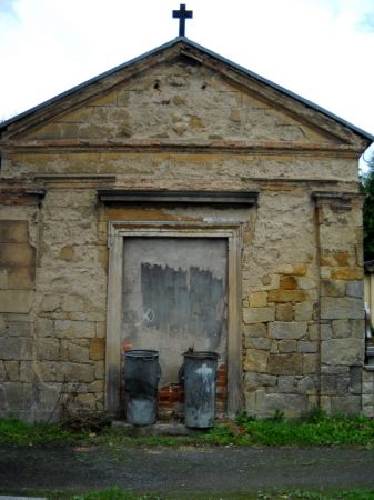 Złotoryja -cmentarz św. JADWIGI

Cmentarz im. św. Jadwigi 

Jego początki sięgają XIII w. Nad wejściem na cmentarz znajduje się data 1591 odnosząca się do p