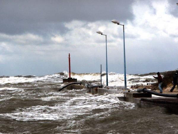 Sztorm, wiosenna i jesienna atrakcja