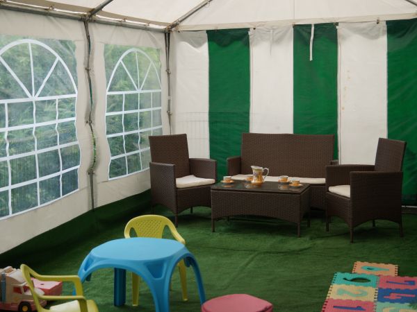 namiot{pokój zabaw}