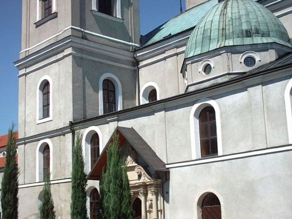 Kościół Św. Michała i Bp. Stanisława w opactwie Benedyktynek.