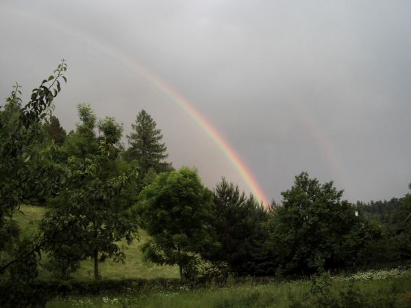 Piękna tęcza nad Pławną Górną.