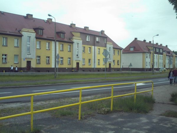 Budynki przy ul. Grudziądzkiej.
Od strony JP II