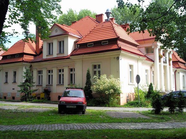 Czeladź. Pałac Pod Filarami