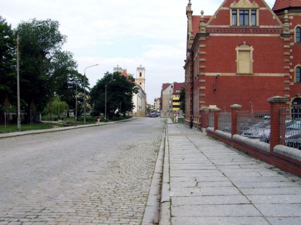 Głogów ul. Piaskowa. Budynek byłej poczty głównej.