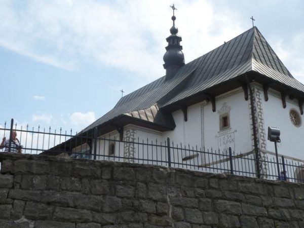 z kultem Świętego Świerada związanych jest wiele pieśni pielgrzymów, tu fragment jednej :  "W tej świątyni nad Dunajcem, co ma prawie tysiąc lat / polskim dziej