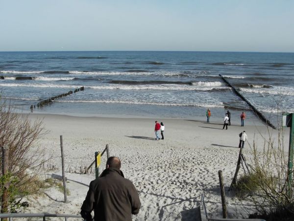 Wejście na plażę w Ustce,oczywiście jedno z wielu.