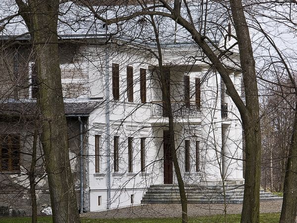 Rudnik nad Sanem
Dwór klasycystyczny