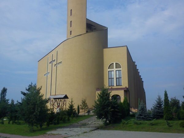 Sosnowiec-Dańdówka. Kościół pw.św. Stanisława Biskupa Męcznennika.