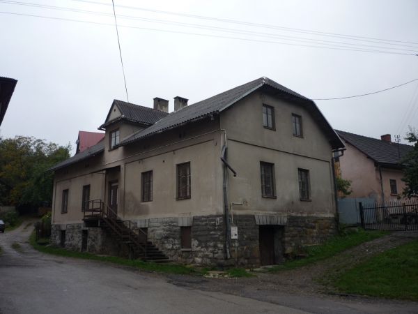 Dom Ludowy w Harbutowicach .Lata 30 XXw.