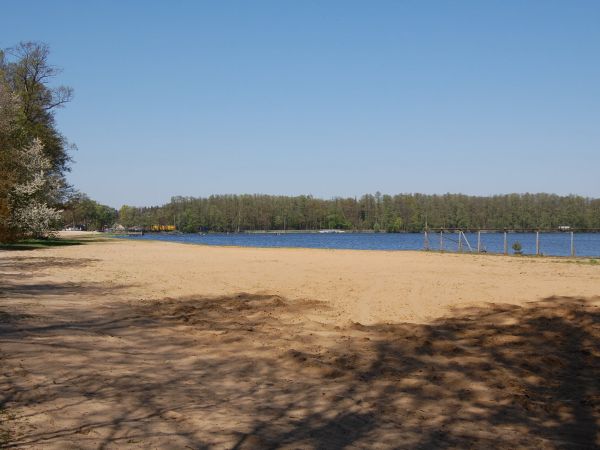 Ośrodek rekreacyjno - wypoczynkowy lido w antoninie
