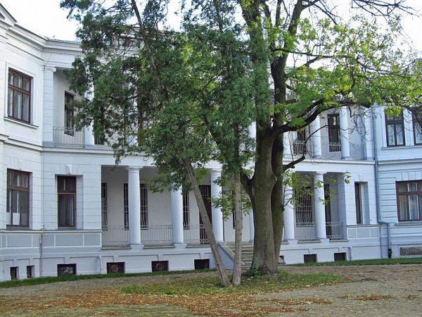 Sanktuarium Najświętszej Maryi Panny Jazłowieckiej w Szymanowie.