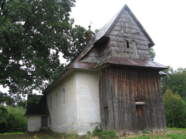 fronton cerkwi opuszczonej.