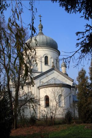 Cerkiew prawosławna pw. Świętych Kosmy i Damiana w Zapałowie.