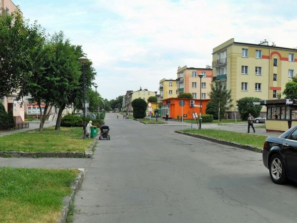 Aleja Wojska Polskiego w kierunku centrum miasta