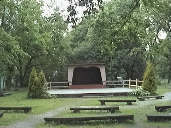 Młynary- letnia scena koncertowa