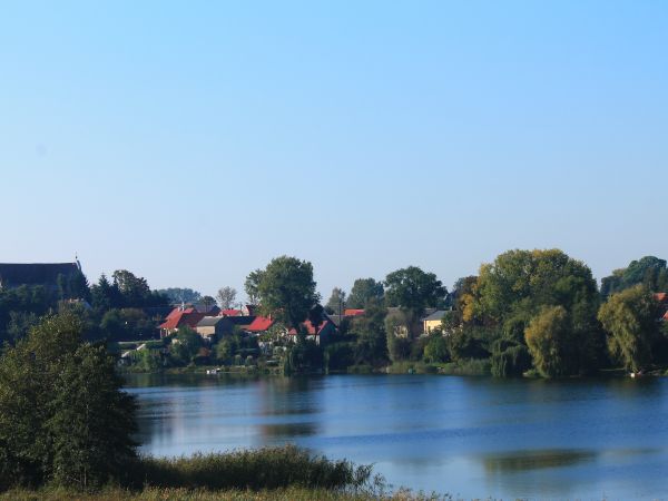 Panorama Łopienna.