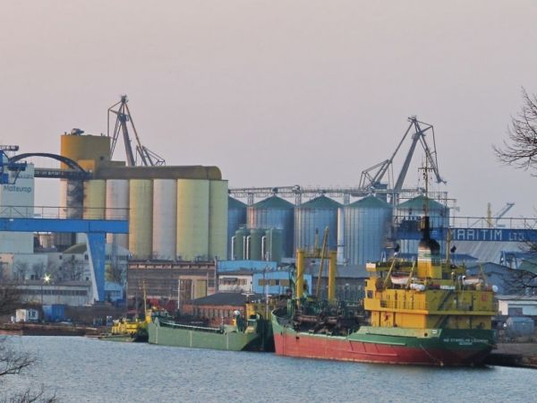 Widoki z mostu Siennickiego