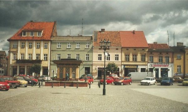 Grodzisk Wielkopolski-Stary Rynek, pierzeja wsch.