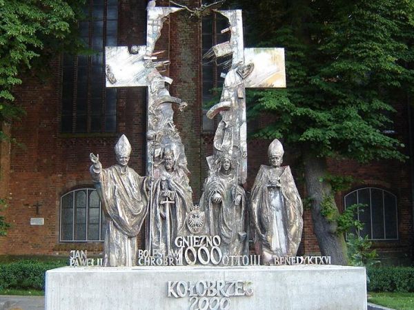 Pomnik Tysiąclecia w Kołobrzegu