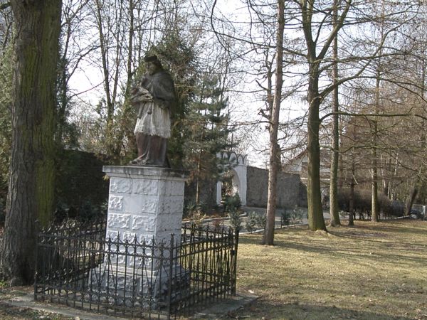 Rzeźba Św. Jana Nepomucena