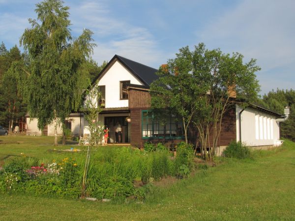 Nad jeziorem Gogolinek w Czarnym - ośrodek wczasowy