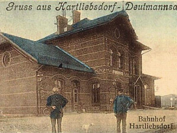 Budynek stacji kolejowej z przed 1945 roku