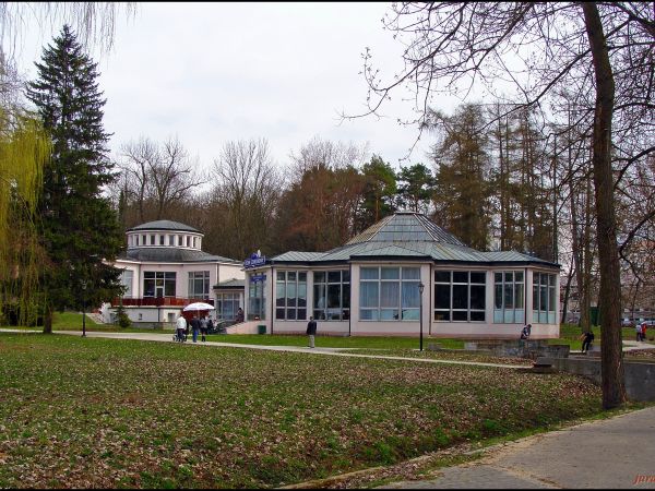 NAŁĘCZÓW *** DOM ZDROJOWY