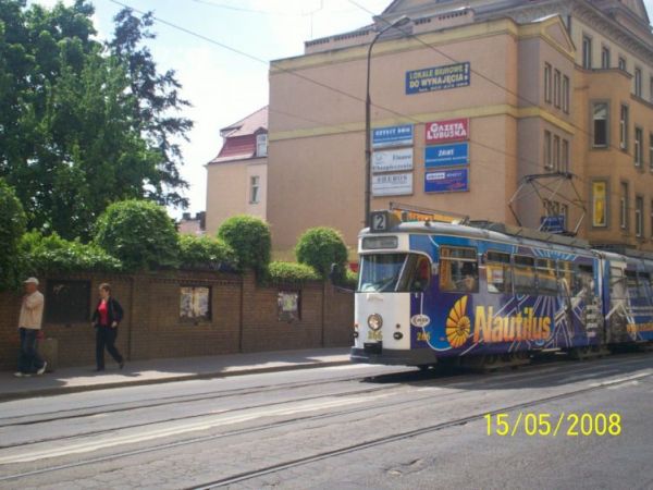 Tramwaj na jednej z ulic Gorzowa - niezawodny jak zawsze!