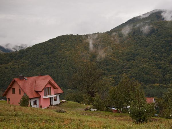 Rytro-dymiące góry