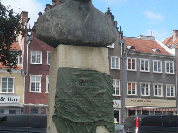 Pomnik Tadeusza Ziółkowskiego 1886-1940r