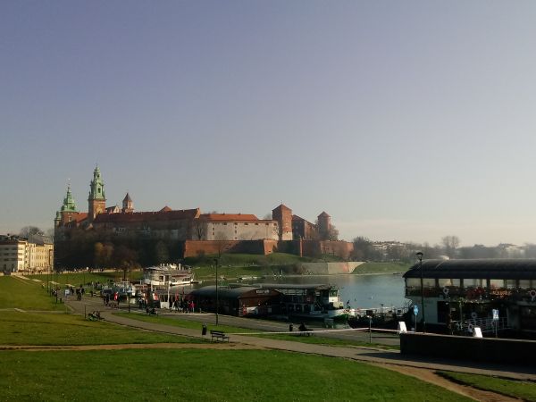 Wawel jest jesienią trochę melancholijny ale zawsze piękny.