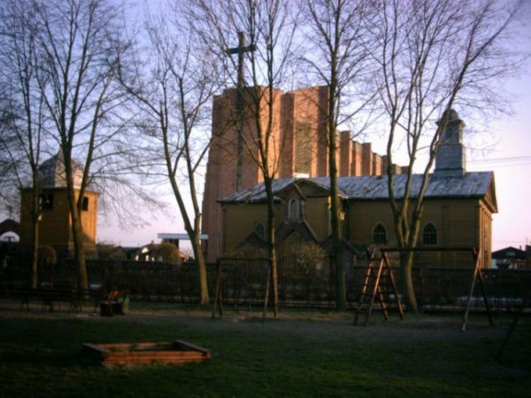 Kościoły w Zawidzu