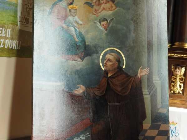 w kaplicy św. Jana z Dukli, polecam galerię : Zawadka Rymanowska, tam kapliczka pustelnicza na Górze Piotruś a w niej obraz - proszę porównać a i opisy poczytać