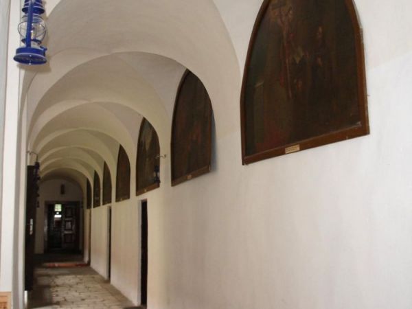 Hol klasztoru OO. Franciszkanow - Reformatow (XVII w.)