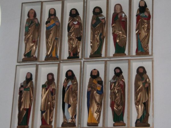 300-tu LETNIE FIGÓRKI 12 APOSTOŁÓW