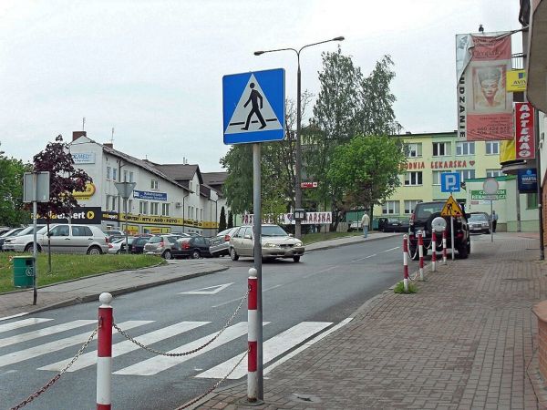 Przychodnia lekarska na Hallera