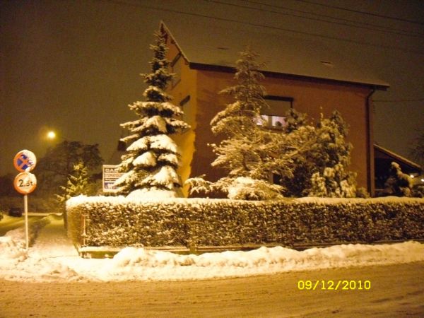 Nowa Sól - ul. Traugutta zimową nocą