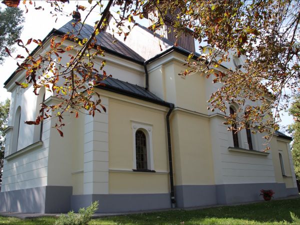 Cerkiew Zaśnięcia Najświętszej Marii Panny w Kalnikowie. Obecna cerkiew została zbudowana w 1920 na miejscu starszej, murowanej cerkwi z 1882. W latach 50. XX w