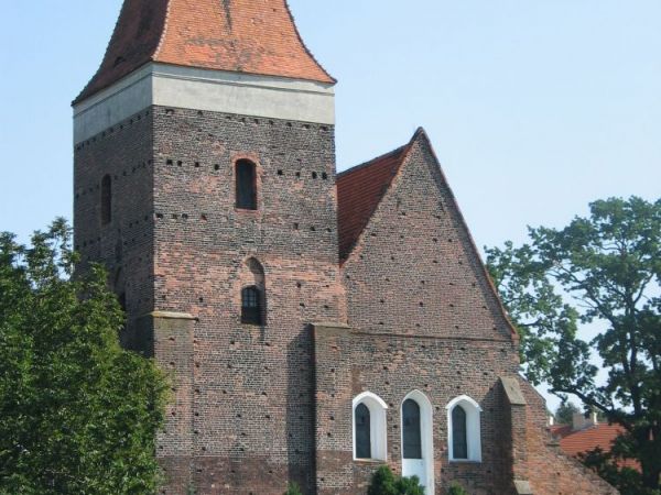 Bierutów kościół