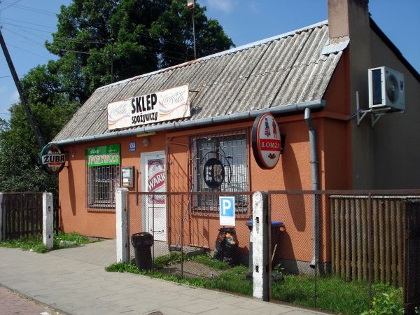 Zbójna: sklep przy ul.Łomżyńskiej