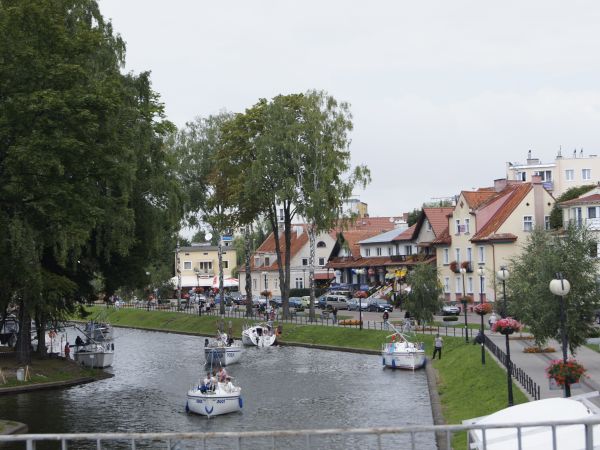2013 widok z mostu kolejowego na kanałem Łuczanskim Giżycko latem :)