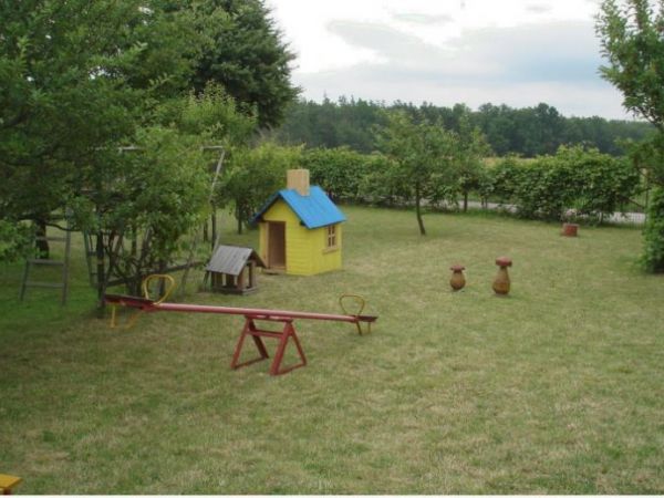 Wspaniała miejscowość w okolicy Lublina.
Czyste powietrze, natura, wypoczynek.
Warto tutaj zamieszkać......