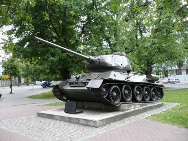 Mam nadzieję, że ten czołg zostanie na swoim miejscu.