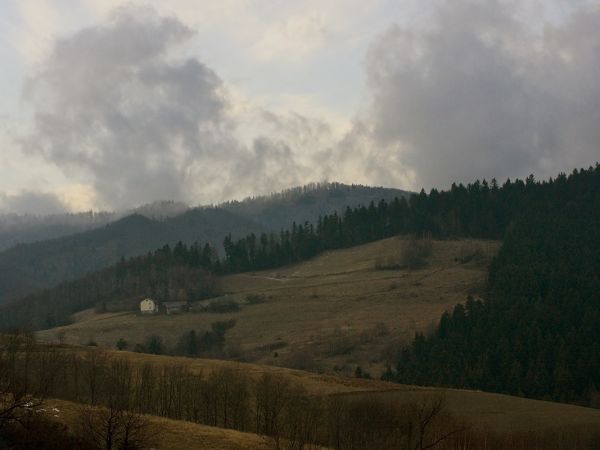 Dymiące góry-Rytro