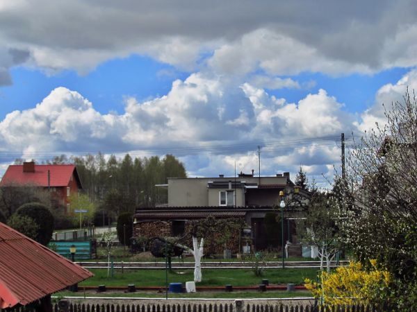 Widok z Topolowej  na osiedle zabudowy jednorodzinnej