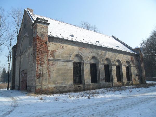 Nieczynny kościół luterański