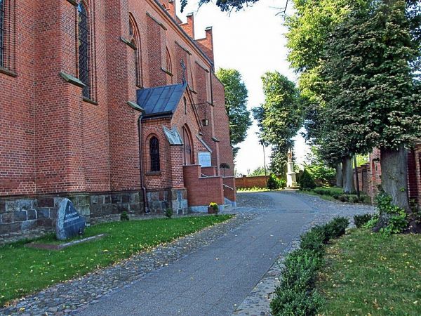 Ganek boczny od strony wsi