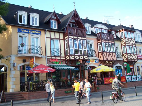 Przy ul. Nadbrzeżnej