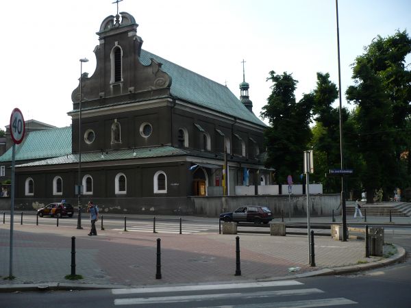 Kościół pw Podwyższenia Krzyża.