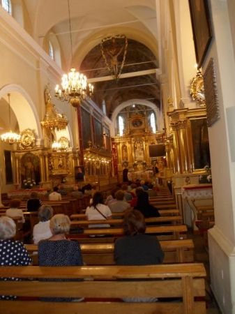 przed obliczem Pani Mazowsza wymodlił zdrowie król Władysław IV. Król Jan Kazimierz, ciągnąc na wojnę, wezwał na pomoc Bogurodzicę, bo - jak głosi legenda - obr